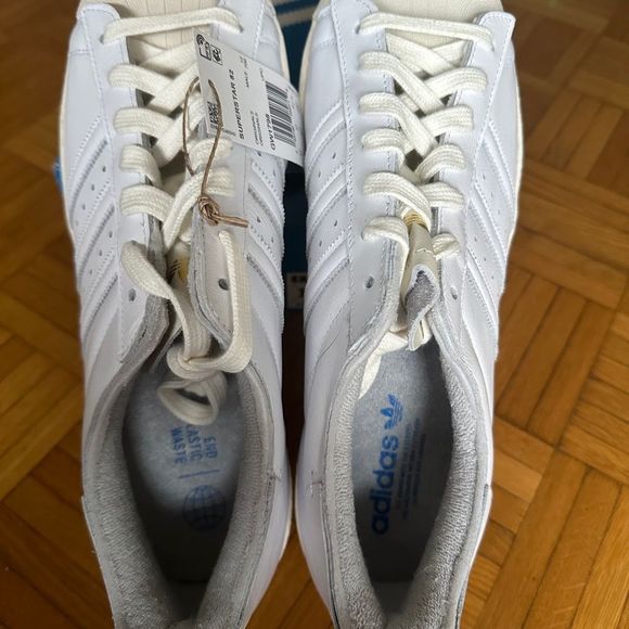 Adidas Superstar 82 Men’s off white sneakers NEW in box! - Picture 4 of 7